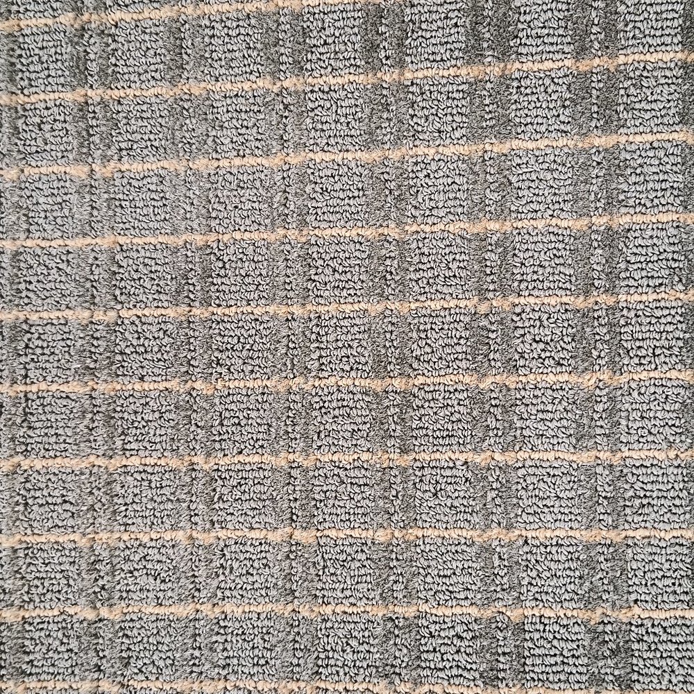 Area rug